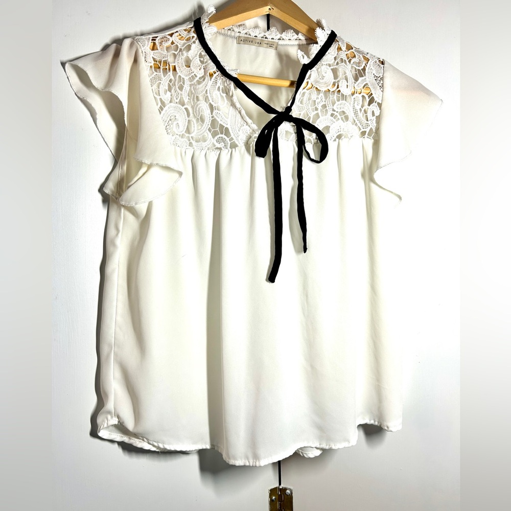 Women’s small, active USA top